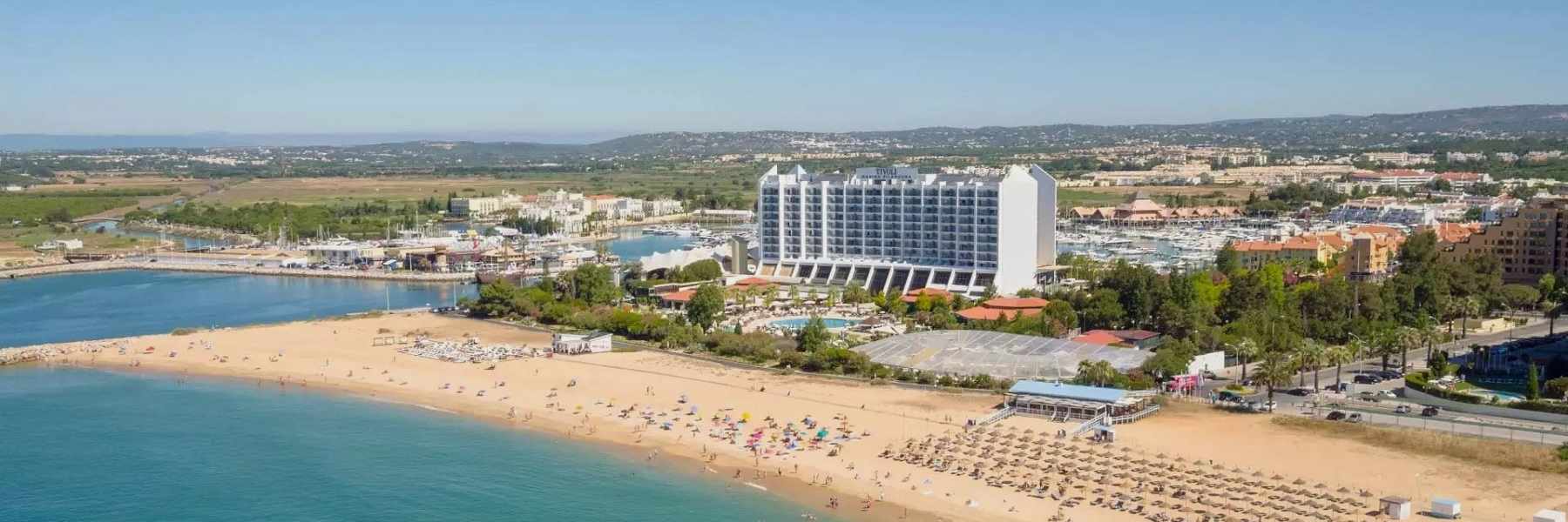 vilamoura_marina_tivoli-tapopen Vilamoura é um bairro no Algarve